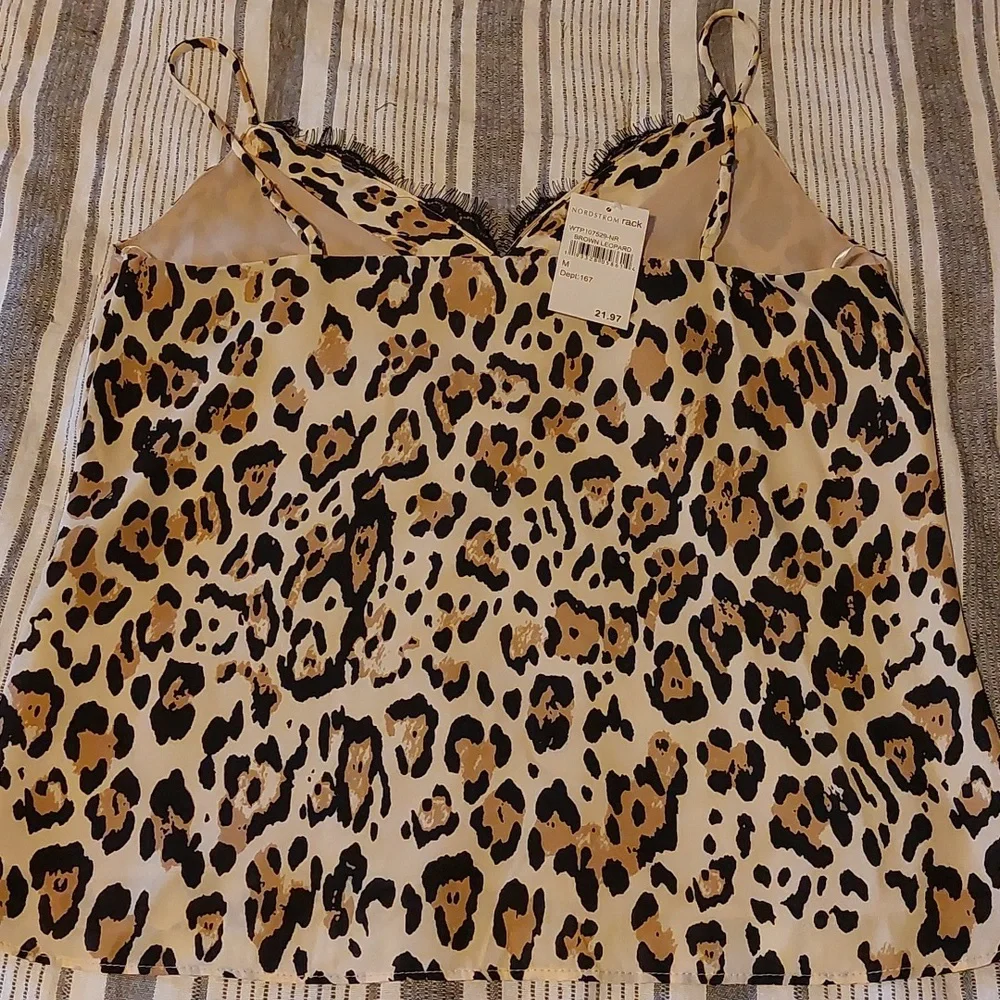 Socialite Tank Top - Picture 3 of 3